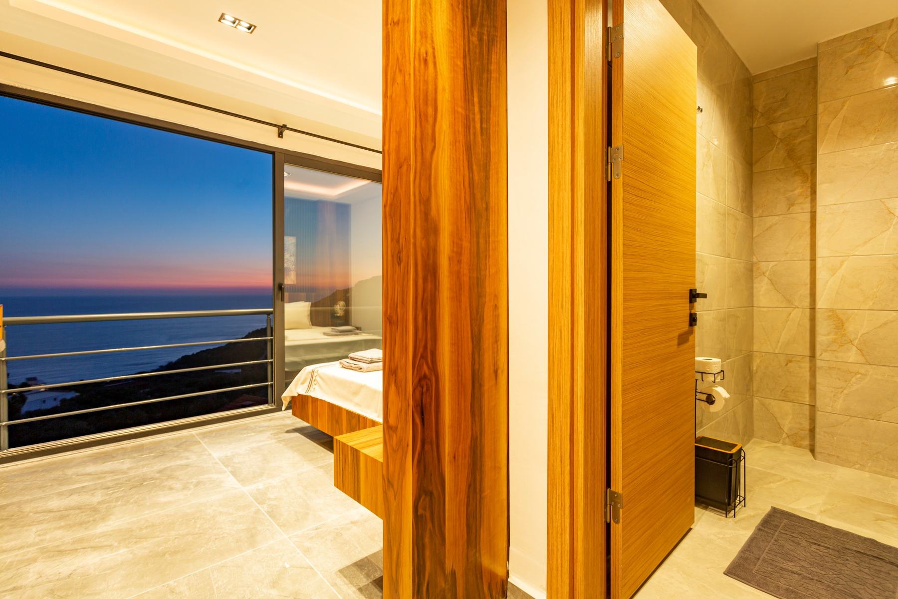 Ensuite bathroom